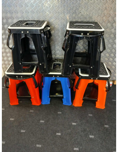 Tabouret moto résine
